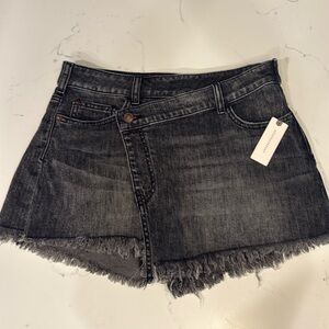 Black washed skort